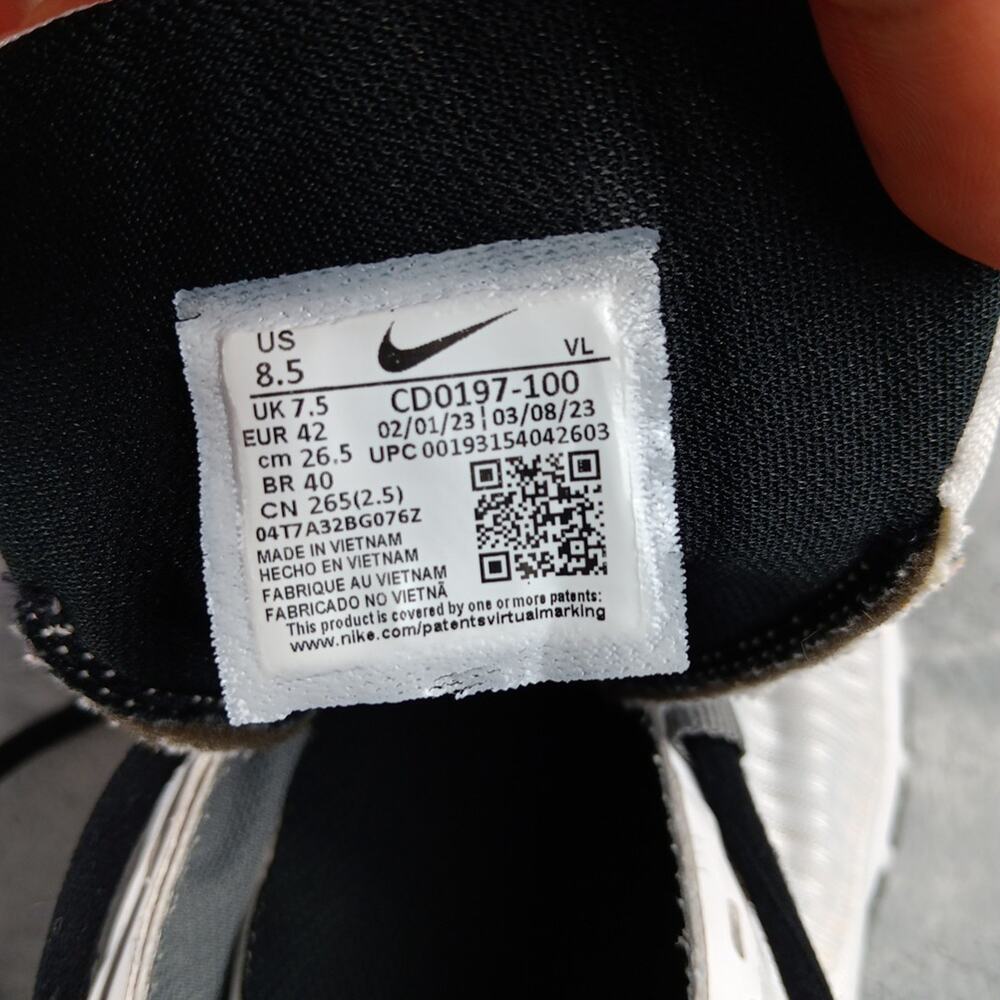 Nike Flex Control TR4 Men's Size 8.5 Running Training Shoes White Black Gray - Picture 9 of 10